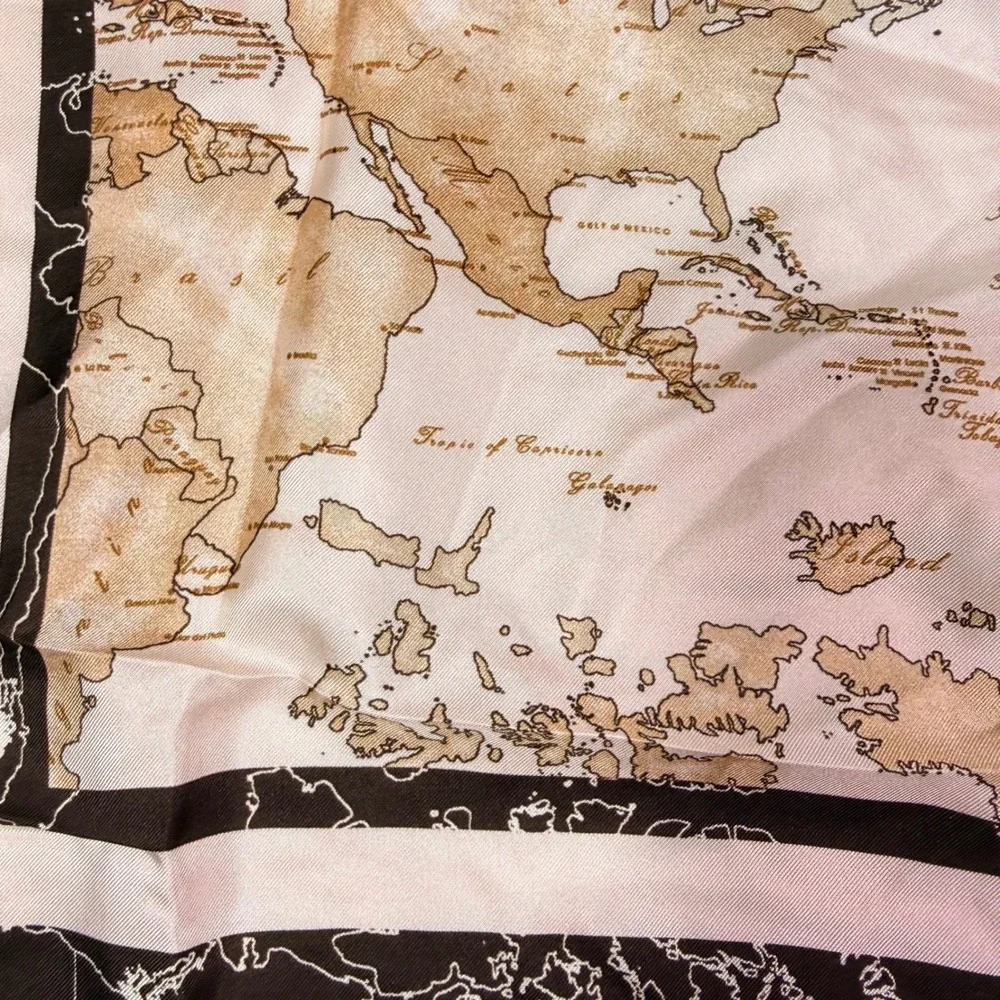 Alviero Martini 1A Classe Scarf OS Brown Geo Map Print 100% Silk Made in Italy